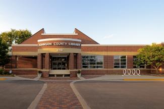 Leawood Pioneer Library